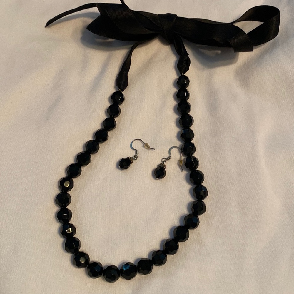 Black beaded necklace and earring set